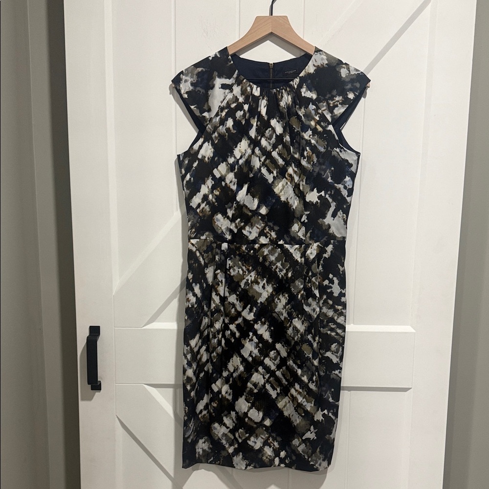 Ann Taylor Black, Blue and White Abstract Mini Dress with Chic Zipper